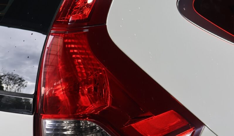 
								HONDA  CRV LX 2.4 AT 4X4 full									