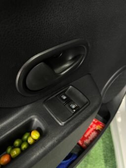 
										RENAULT SANDERO LIFE MT 1.6 HB full									