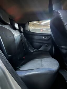 
										RENAULT KWID INTENS full									