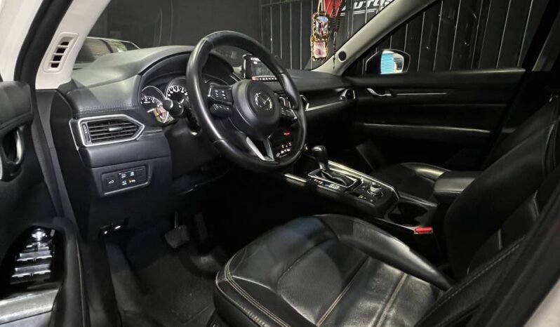 
								MAZDA Cx5 GRAND TOURING LX 4×4 full									