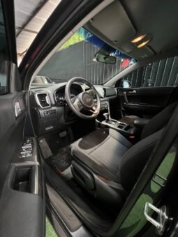 
										KIA SPORTAGE DESIRE 2.0 AT 4X2 full									