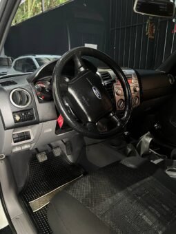 
										FORD RANGER XLT 2.6 GASOLINA MT 4X4 full									