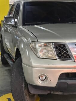 
										NISSAN NAVARA TURBO 4X4 2.5 AT full									