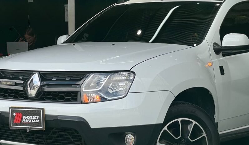 
								RENAULT DUSTER DYNAMIQUE 4X4 MT 2.0 full									