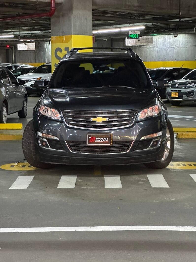 
								CHEVROLET TRAVERSE LT AT 4*4 full									