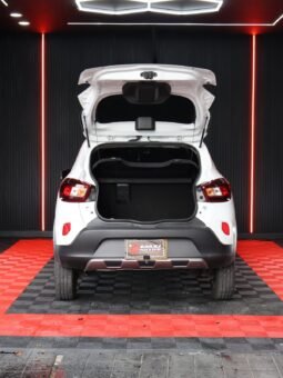 
										RENAULT KWID OUTSIDER MT 1.0 full									