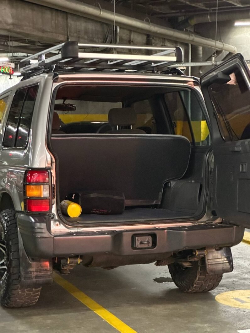 
								MITSUBISHI MONTERO V6 3.0L MT 4X4 full									