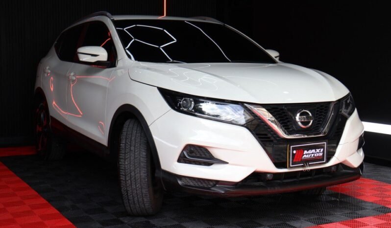 
								NISSAN QASHQAI SENSE MT 2.0 4X2 full									