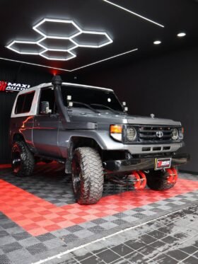 TOYOTA LAND CRUISER 4.5