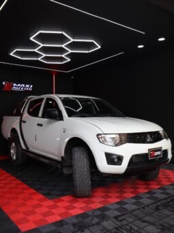 MITSUBISHI SPORTERO L200 MT 4X4 DIESEL