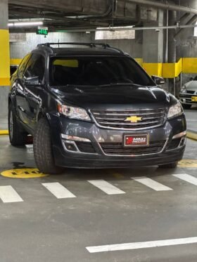 CHEVROLET TRAVERSE LT AT 4*4