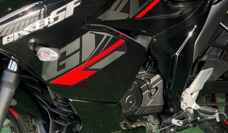 
								SUZUKI GIXXER SF FI ABS full									