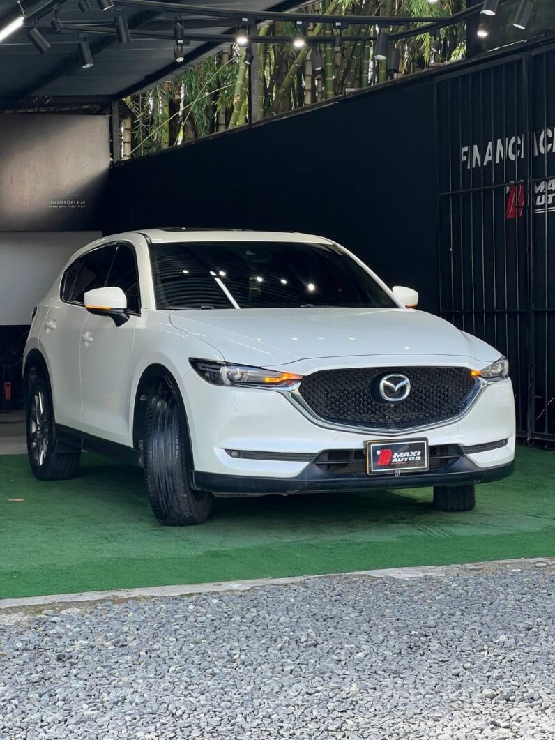 
								MAZDA Cx5 GRAND TOURING LX 4×4 full									
