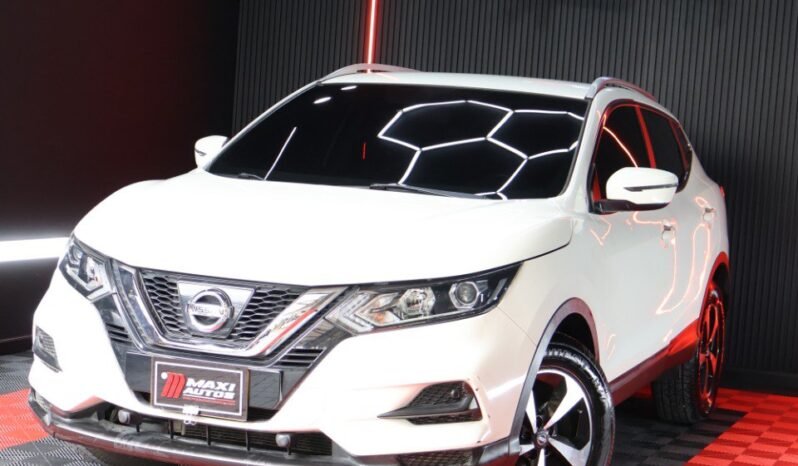 
								NISSAN QASHQAI SENSE MT 2.0 4X2 full									