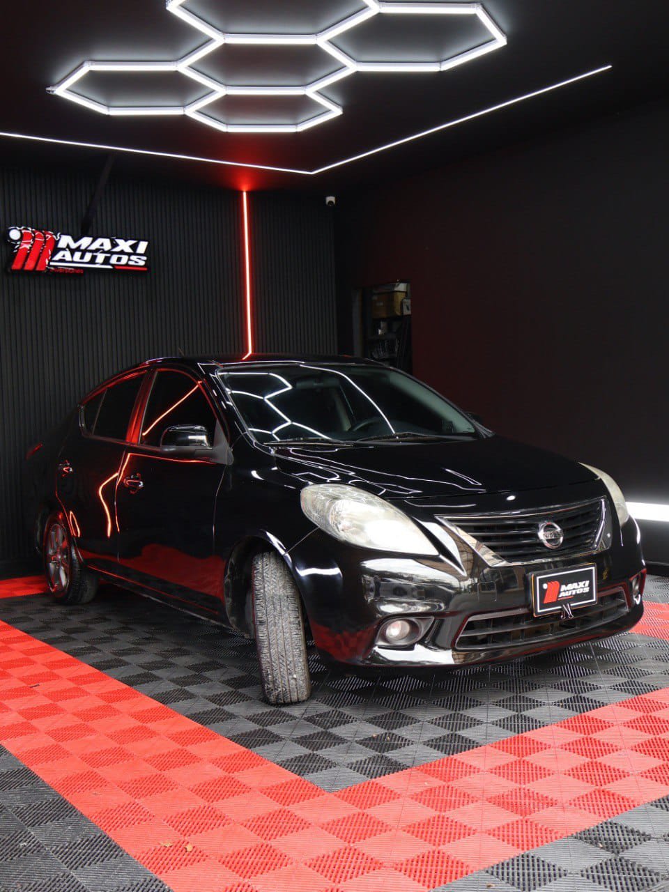 NISSAN VERSA ADVANCE AT 1.6