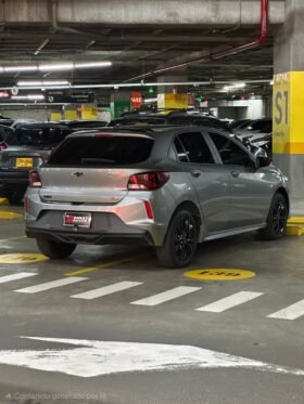 CHEVROLET ONIX RS MT HB