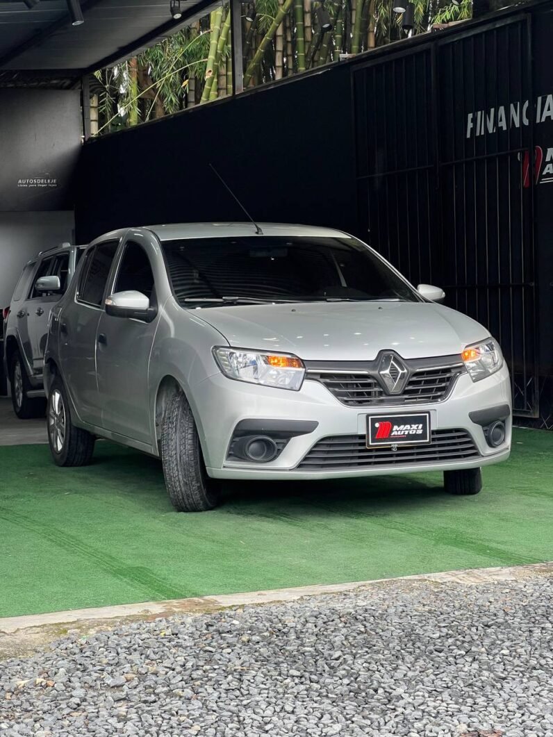 
								RENAULT SANDERO LIFE MT 1.6 HB full									