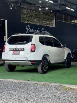 
										RENAULT DUSTER DYNAMIQUE 4X4 MT 2.0 full									