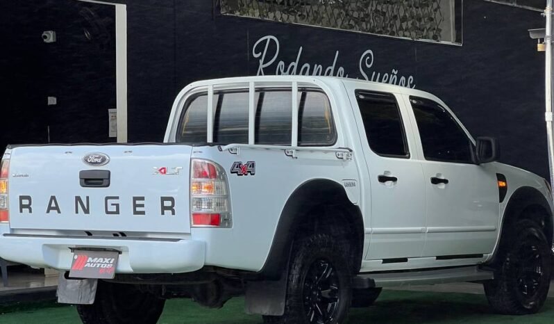 
								FORD RANGER XLT 2.6 GASOLINA MT 4X4 full									
