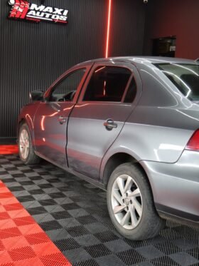 VOLKSWAGEN VOYAGE COMFORTLINE AUT