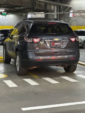 CHEVROLET TRAVERSE LT AT 4*4