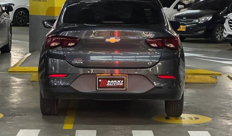 
								CHEVROLET ONIX LT TURBO MT 1.0 SEDAN full									
