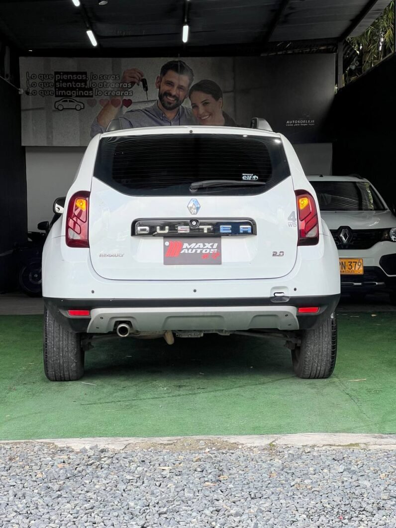 
								RENAULT DUSTER DYNAMIQUE 4X4 MT 2.0 full									