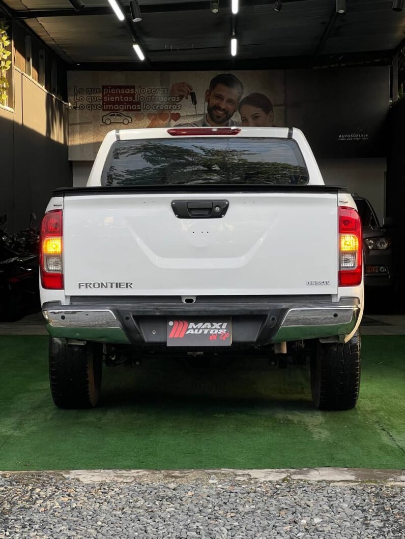 
								NISSAN FRONTIER NP300 DIESEL 2.5 MT 4X2 full									