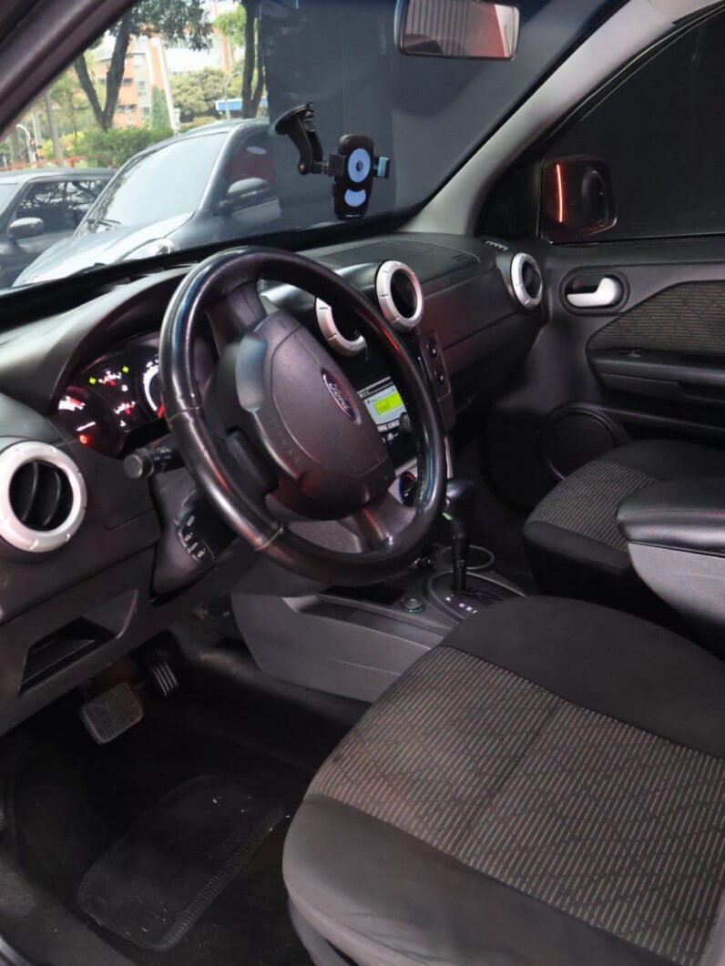 
								FORD ECOSPORT SE AT 2.0 4X2 full									
