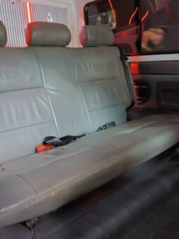 
										TOYOTA LAND CRUISER 4.5 full									