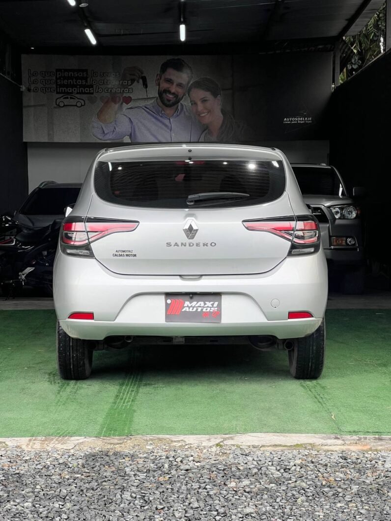 
								RENAULT SANDERO LIFE MT 1.6 HB full									