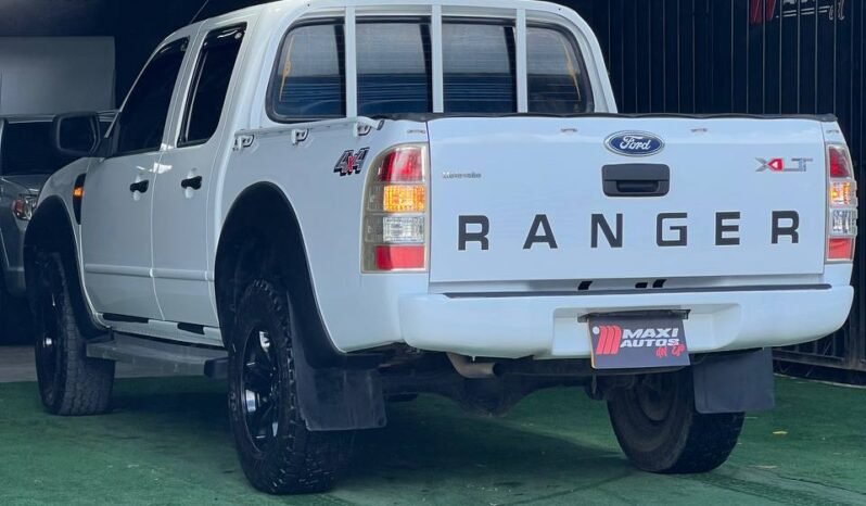 
								FORD RANGER XLT 2.6 GASOLINA MT 4X4 full									