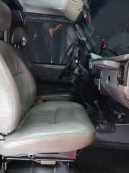 
										TOYOTA LAND CRUISER 4.5 full									