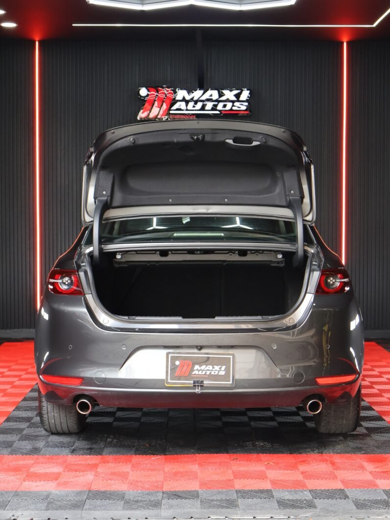 
								MAZDA 3 Grand Touring Lx full									