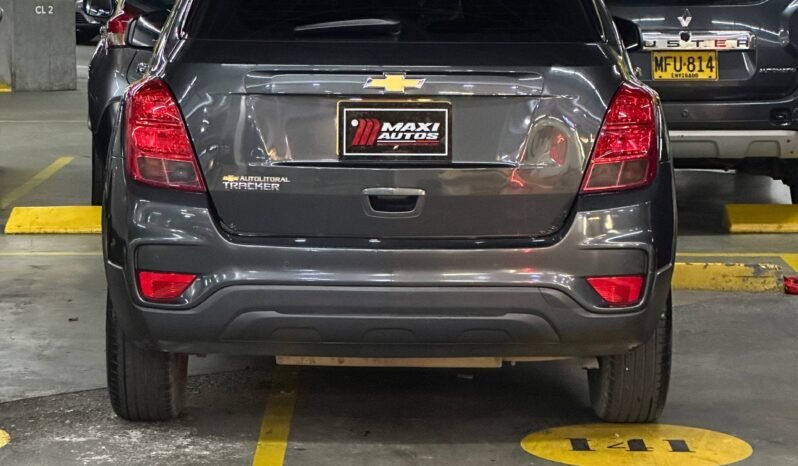 
								CHEVROLET TRACKER LS MT 1.8 4X2 full									