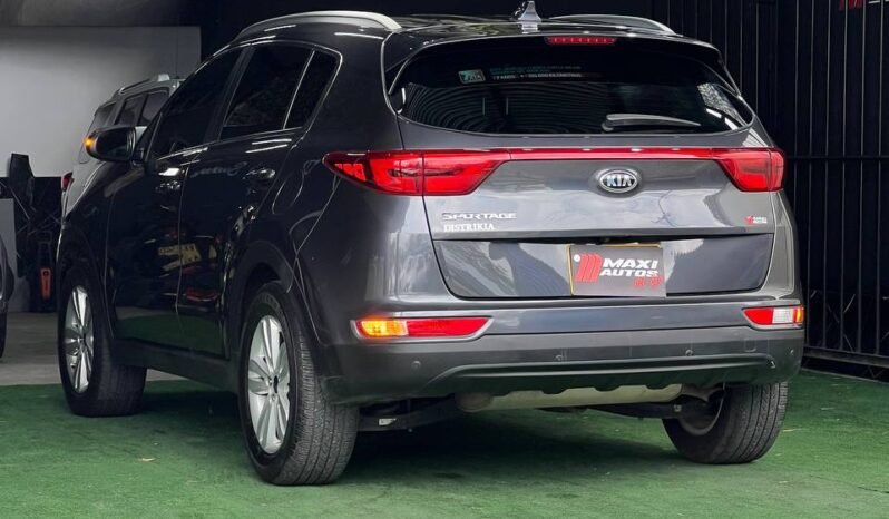 
								KIA SPORTAGE DESIRE 2.0 AT 4X2 full									