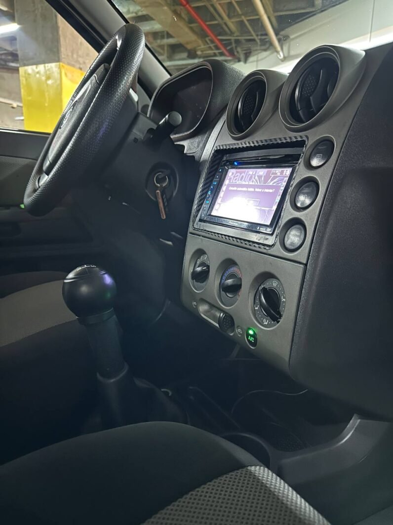 
								FORD ECOSPORT 2.0L 4X4 MT full									