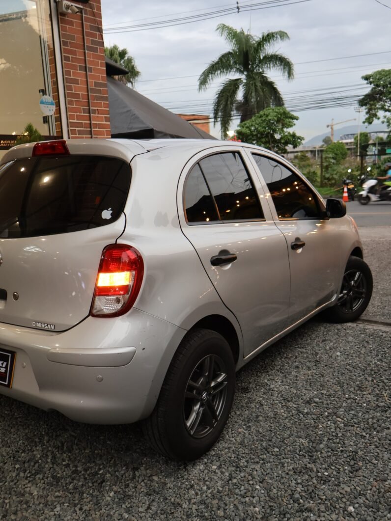 
								NISSAN MARCH ACTIVE MT 1.6 full									