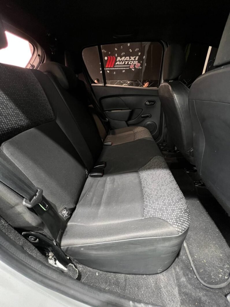 
								RENAULT SANDERO LIFE MT 1.6 HB full									