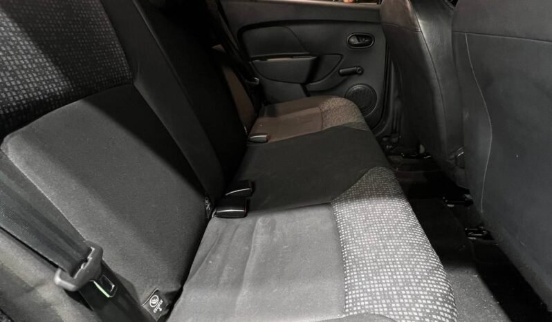 
								RENAULT SANDERO LIFE MT 1.6 HB full									