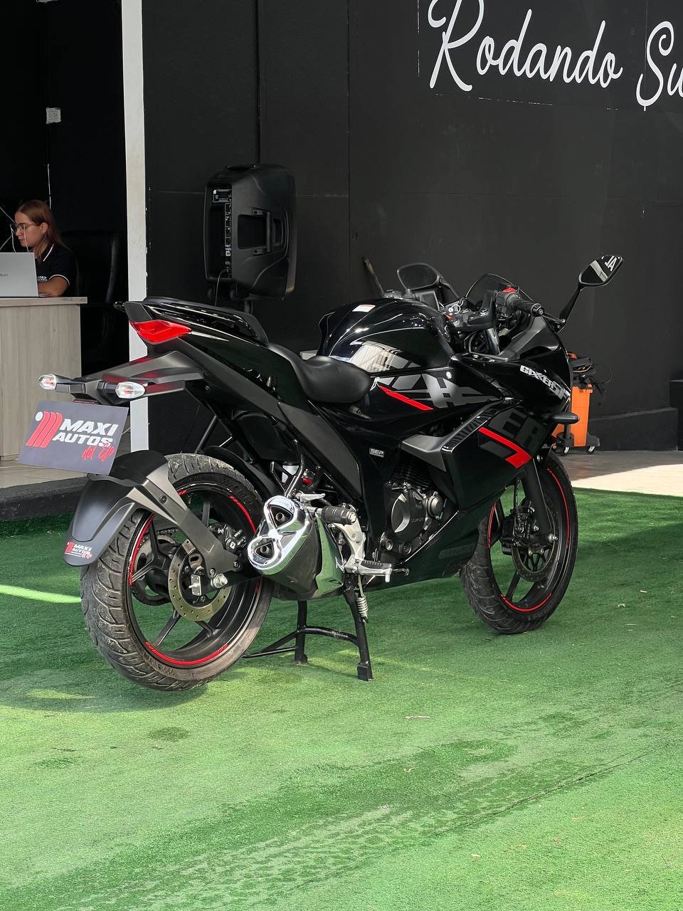 SUZUKI GIXXER SF FI ABS