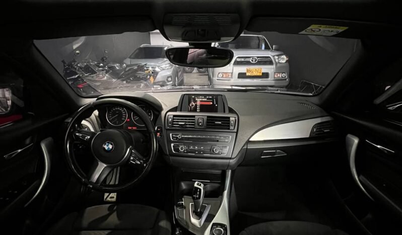 
								BMW 118 I 1.6 AT full									