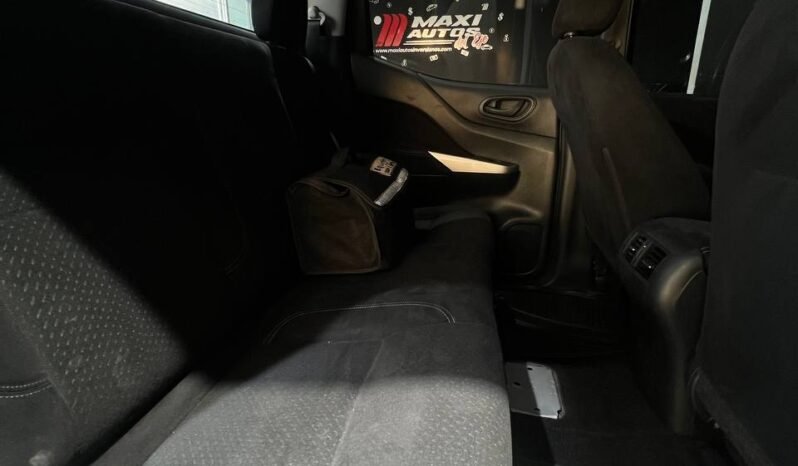 
								NISSAN FRONTIER NP300 DIESEL 2.5 MT 4X2 full									