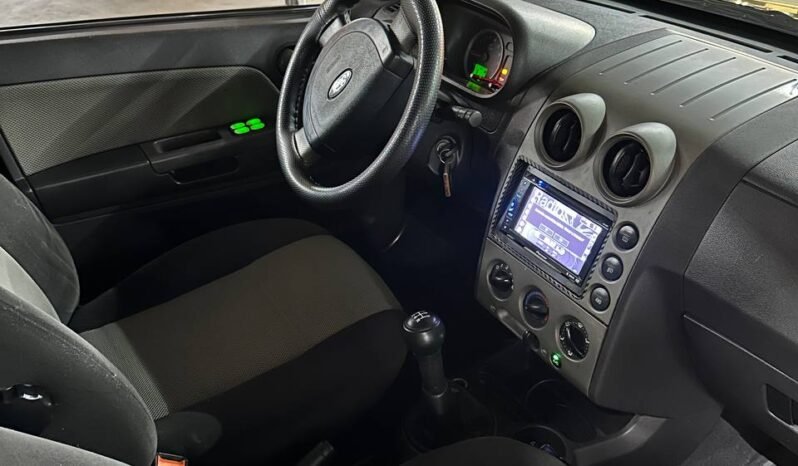 
								FORD ECOSPORT 2.0L 4X4 MT full									