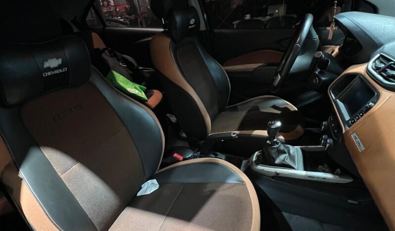 
								CHEVROLET ONIX ACTIVE 1.4 MT full									