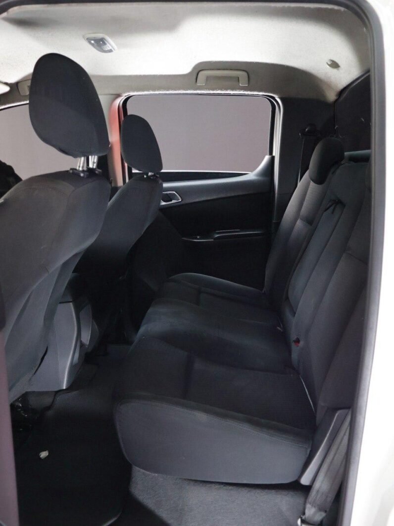 
								MAZDA BT50 PROFESSIONAL 3.2 DSL  AT 4X4 full									