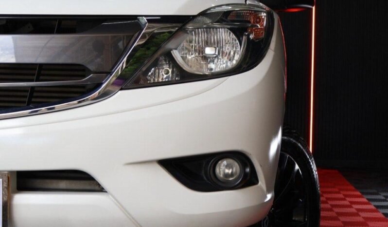 
								MAZDA BT50 PROFESSIONAL 3.2 DSL  AT 4X4 full									