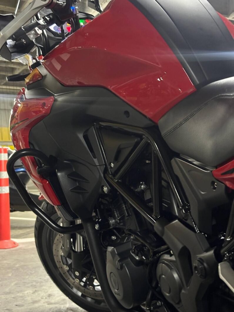 
								BENELLI TRK 502 full									