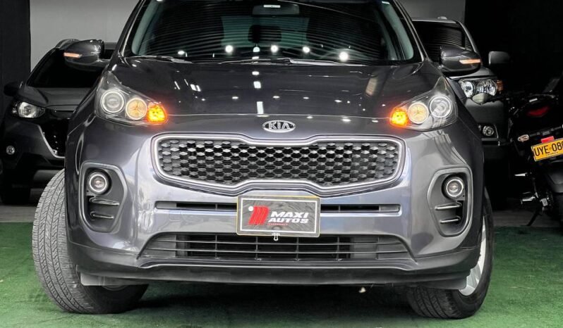 
								KIA SPORTAGE DESIRE 2.0 AT 4X2 full									