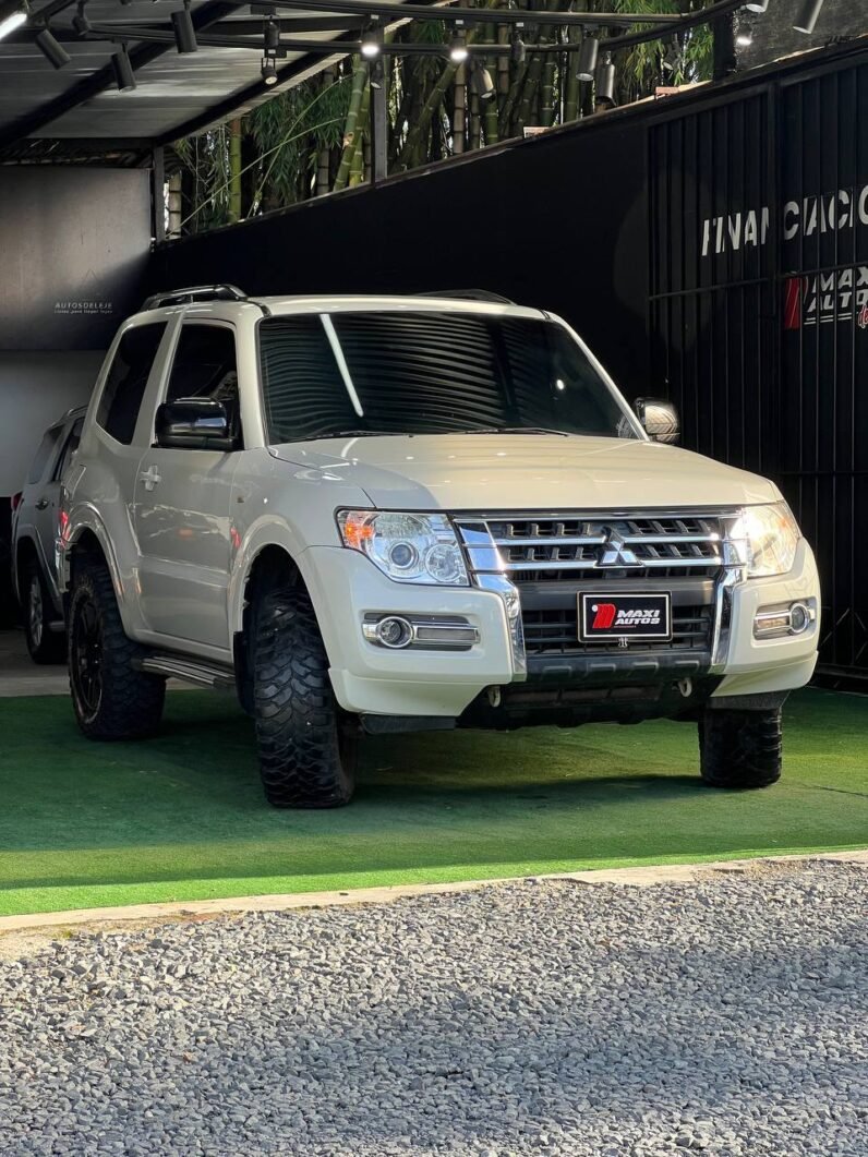 
								MITSUBISHI MONTERO HARD TOP 3.5L AT 4×4 full									